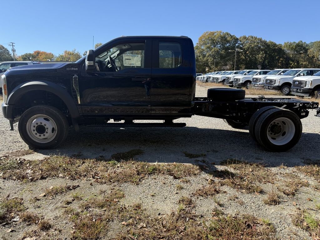 New 2024 Ford F-550 Chassis Cab and Chassis