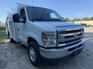 2026 Ford E-350 Cutaway Base Truck