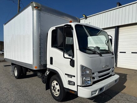 2016 Isuzu NPR T