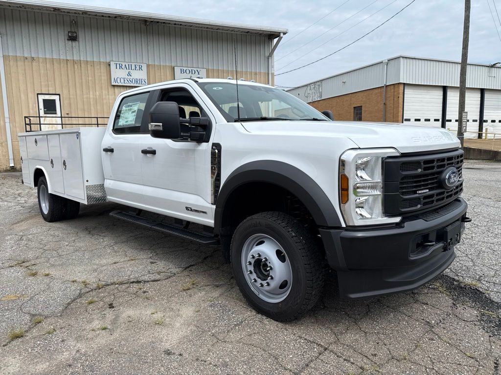 2026 Ford F-550 Super Duty Chassis Cab