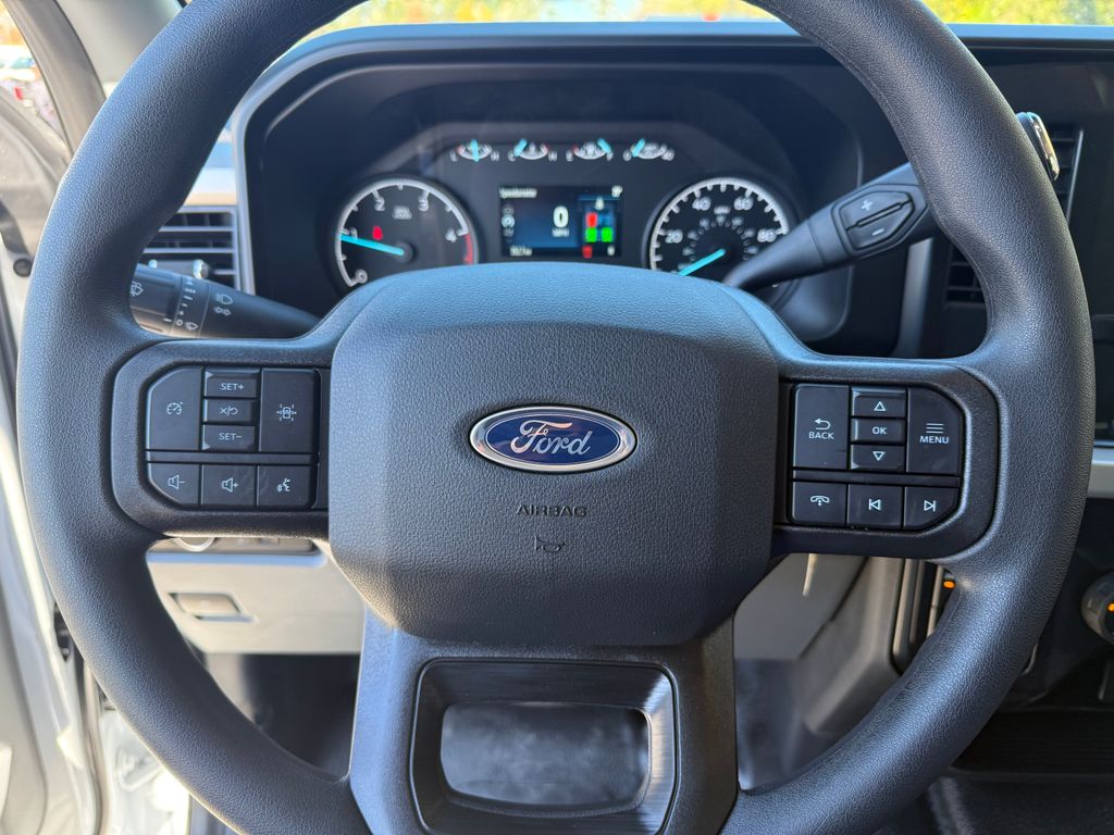 2026 Ford F-450 Super Duty Chassis Cab XL - Photo 16