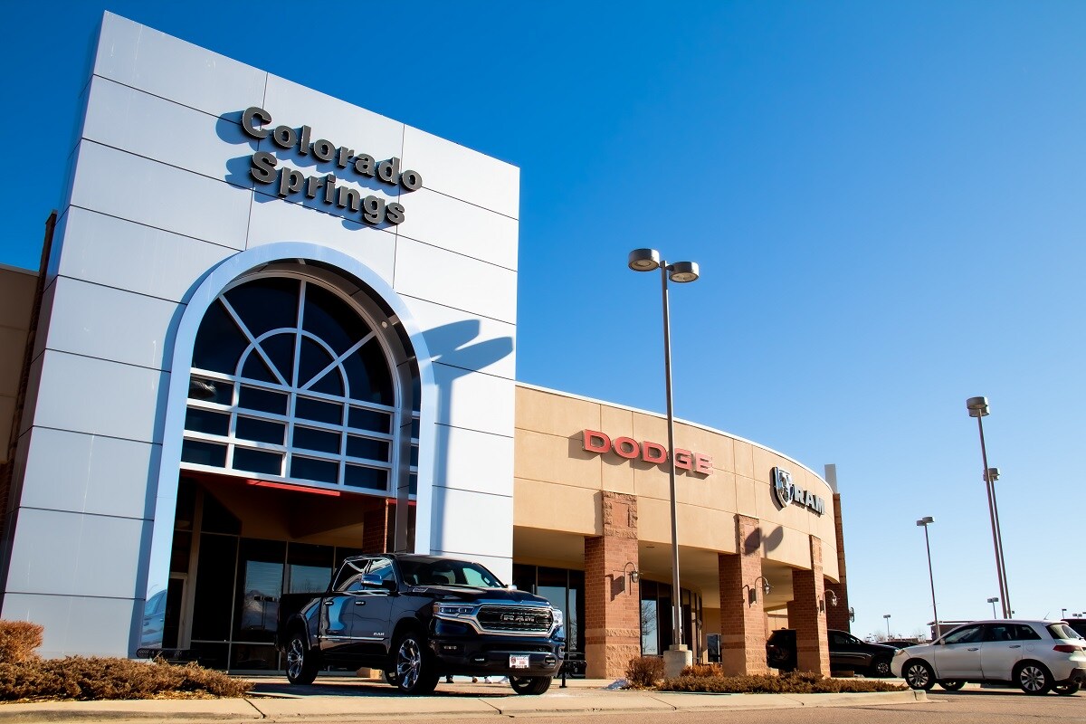 New Ram & Dodge Dealership Serving Pueblo, CO