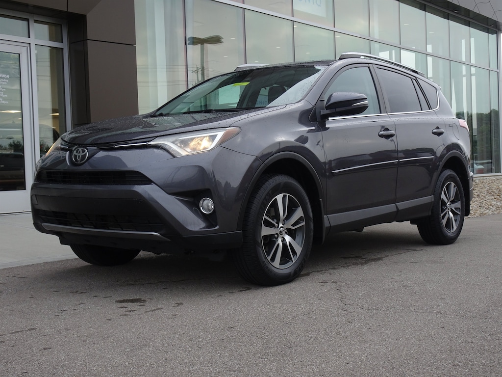 Used 2017 Toyota RAV4 XLE SUV