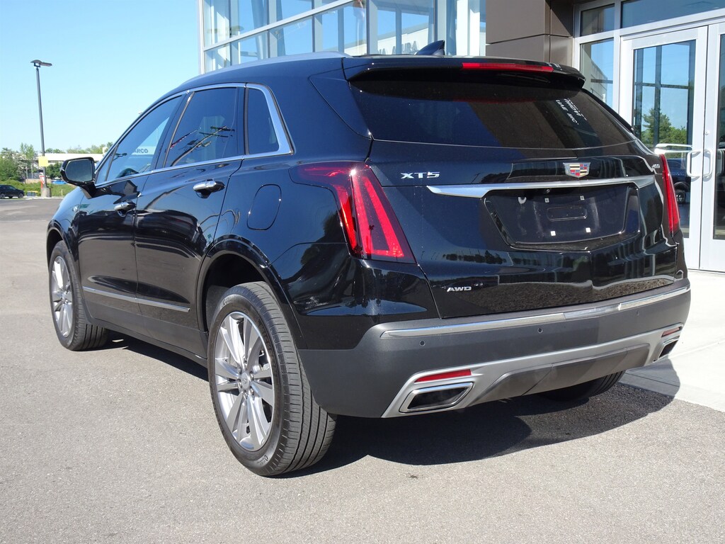 Used 2024 CADILLAC XT5 Premium Luxury SUV