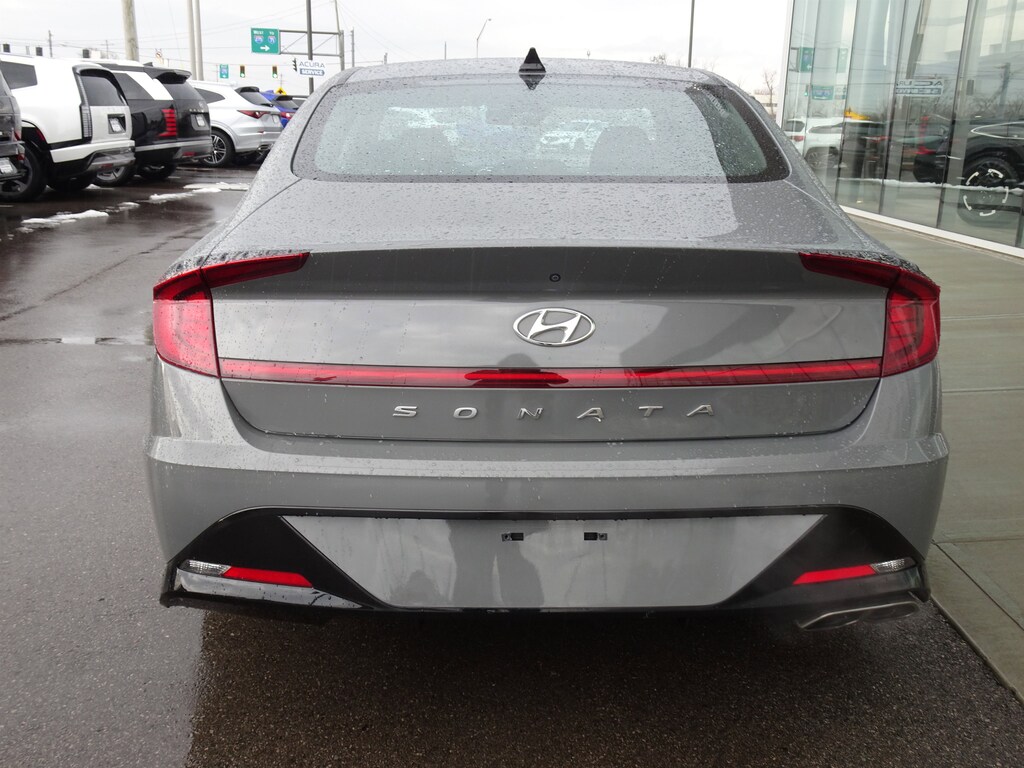 Used 2023 Hyundai Sonata SEL Sedan
