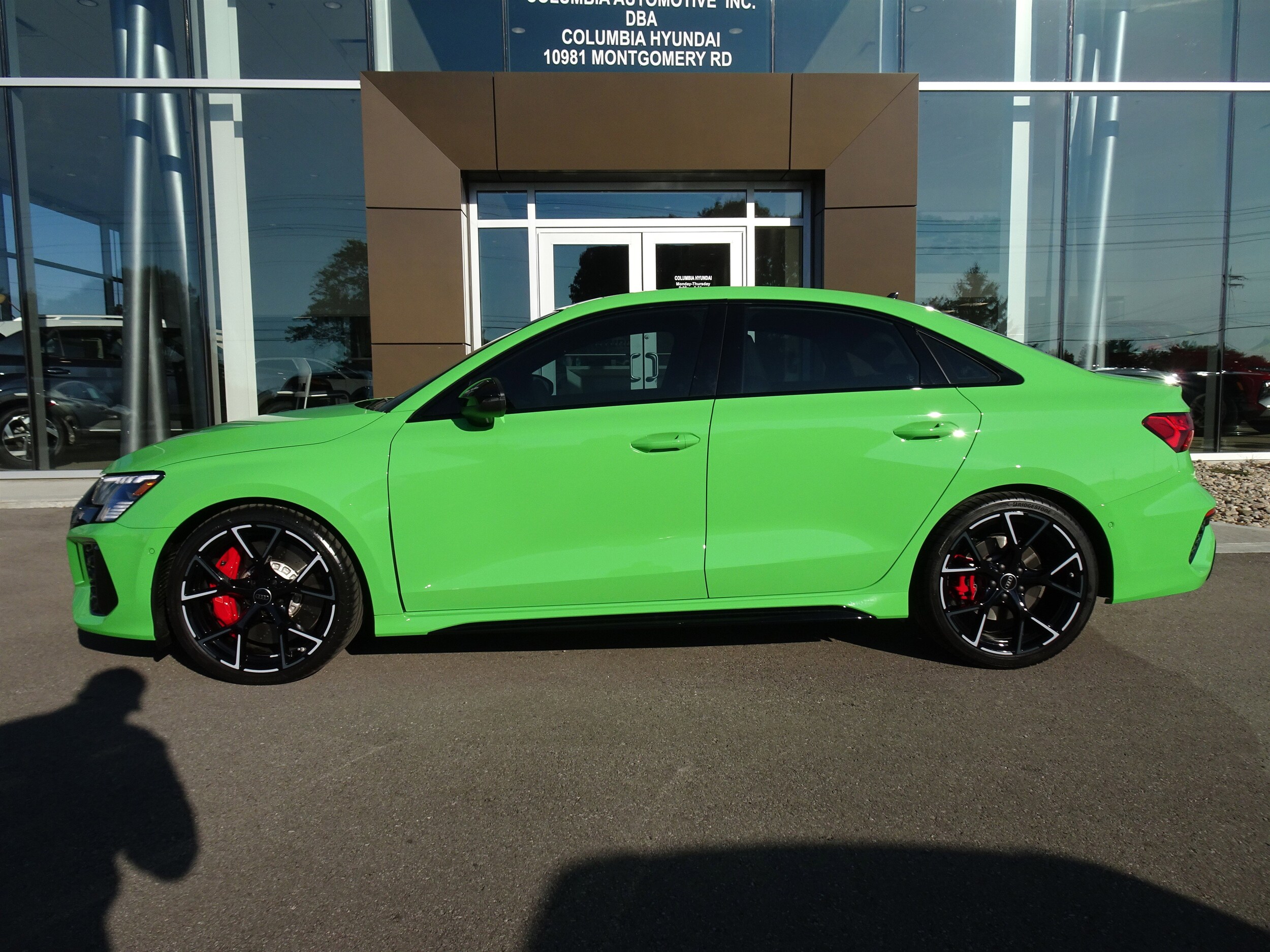 2024 Audi RS 3 Base photo 2