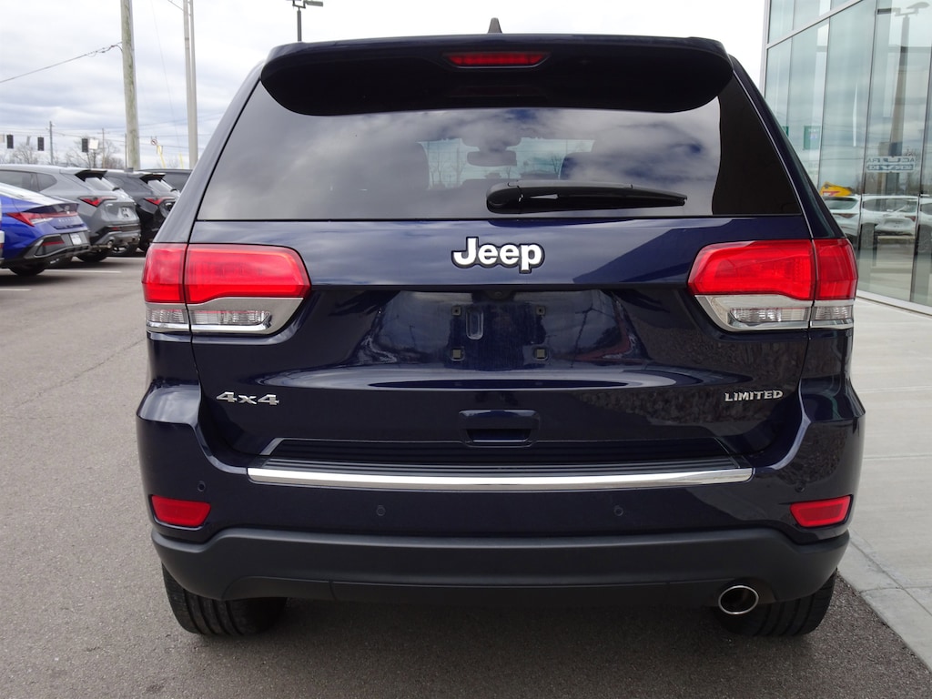 Used 2018 Jeep Grand Cherokee Limited 4x4 SUV