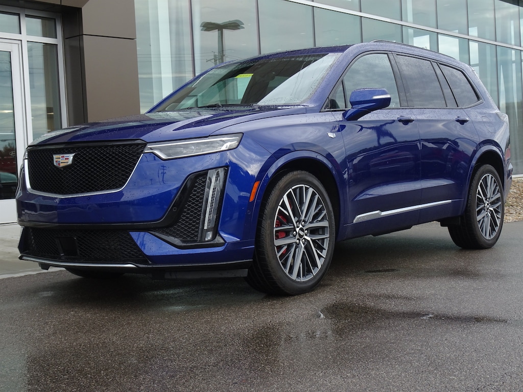 Used 2023 CADILLAC XT6 Sport SUV