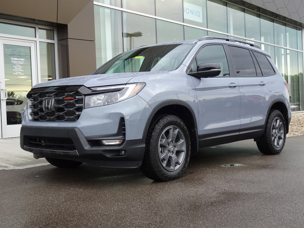 Used 2025 Honda Passport TrailSport SUV
