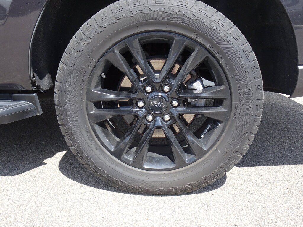 Used 2024 Ford Expedition Max XLT SUV