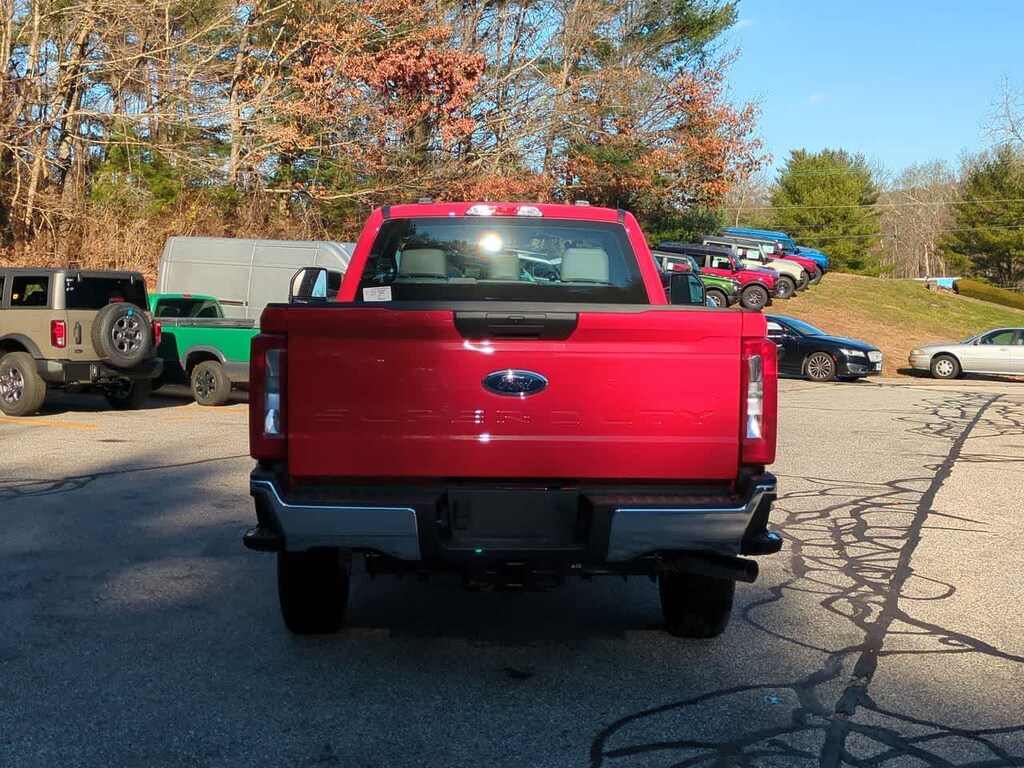 New 2026 Ford F-250 XL 4WD Reg Cab 8 Box Truck