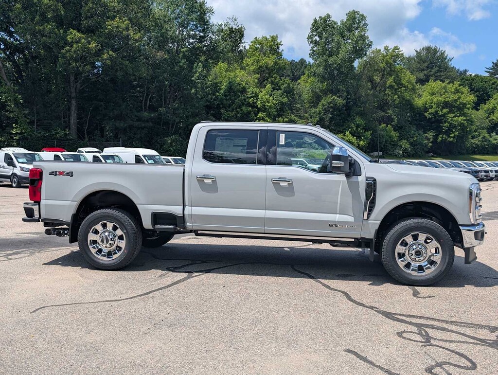 New 2026 Ford F-350 Lariat Truck