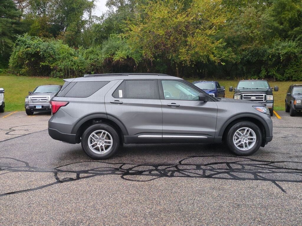 New 2025 Ford Explorer Active SUV