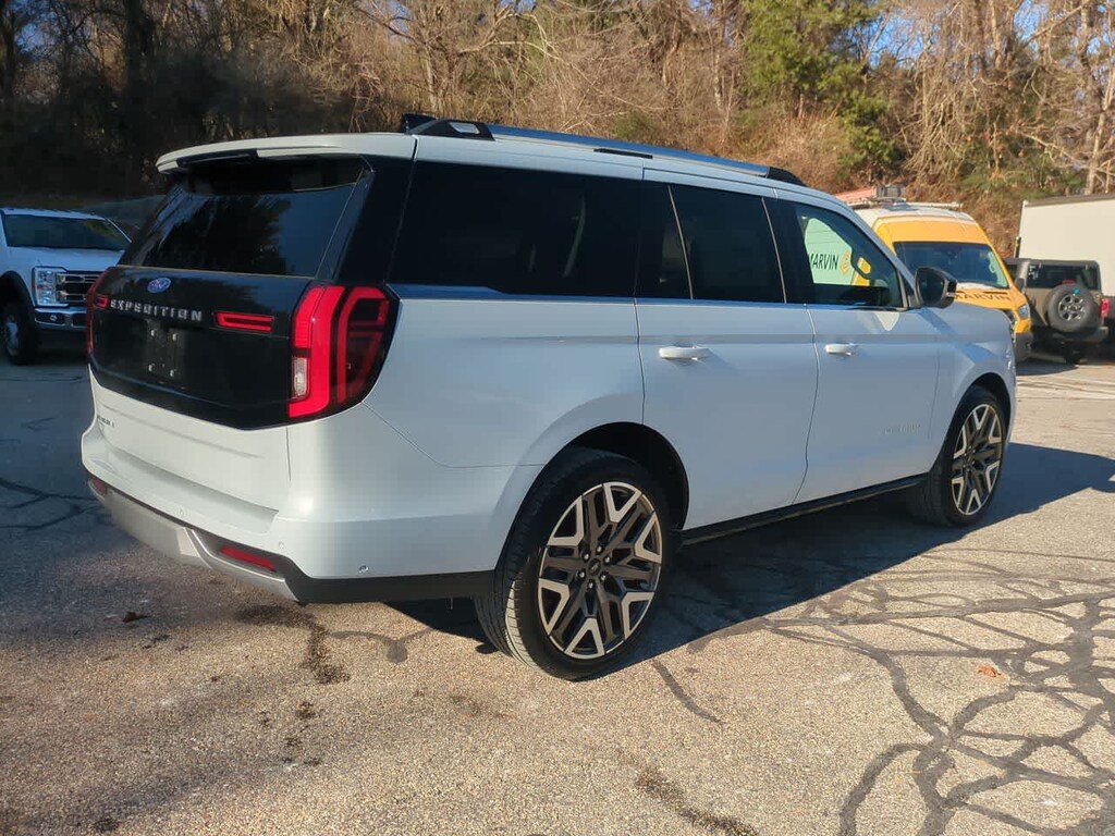 New 2025 Ford Expedition Platinum SUV