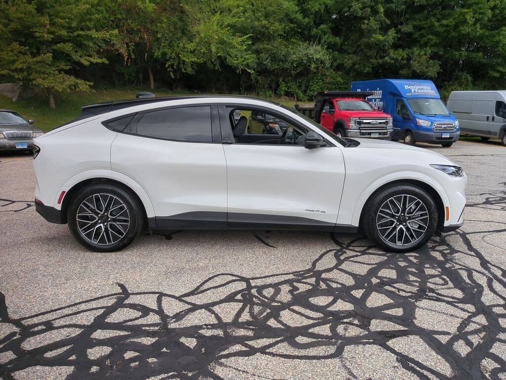 New 2025 Ford Mustang Mach-E Premium CROSSOVERS