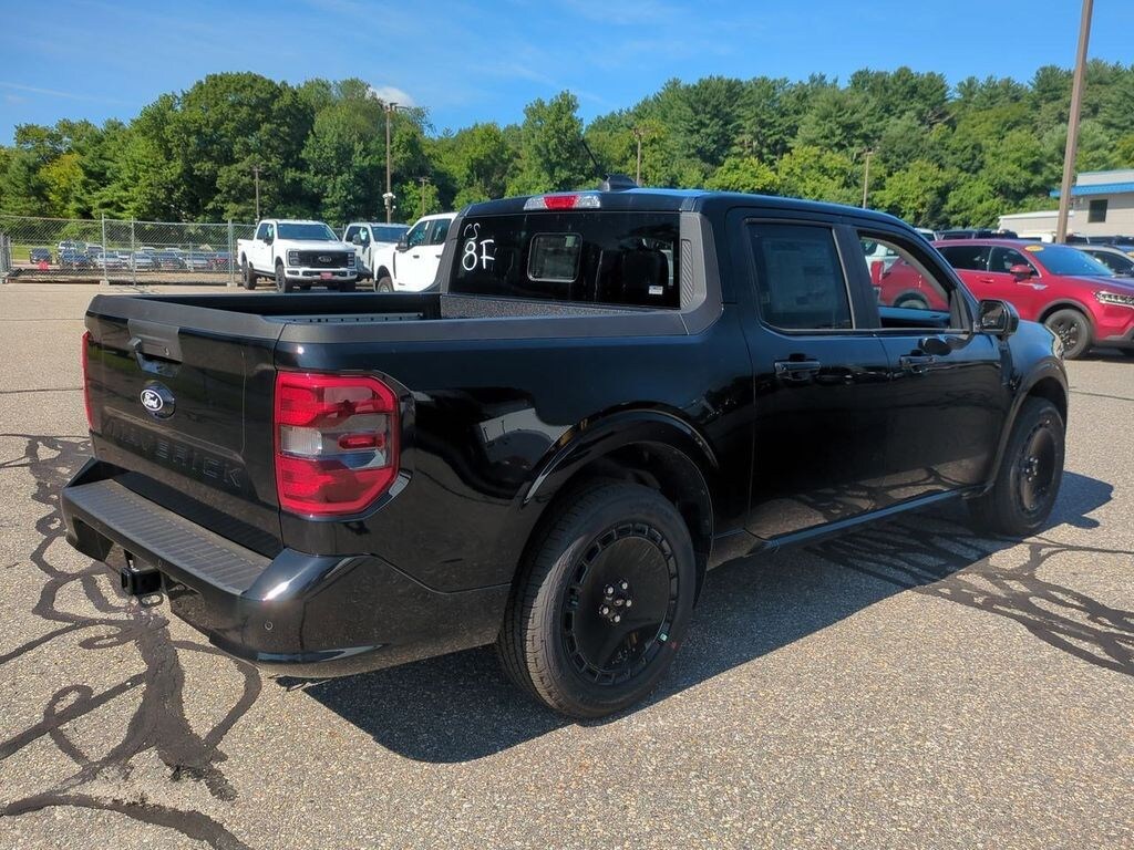 New 2025 Ford Maverick Lobo High Truck
