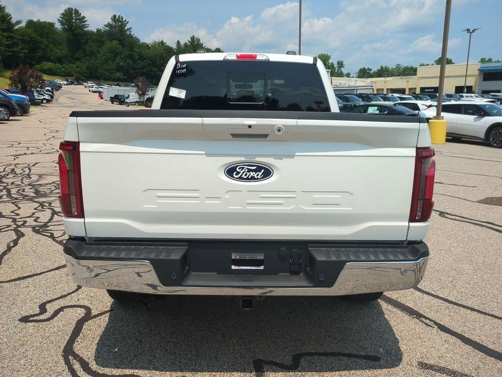 New 2025 Ford F-150 Lariat Truck