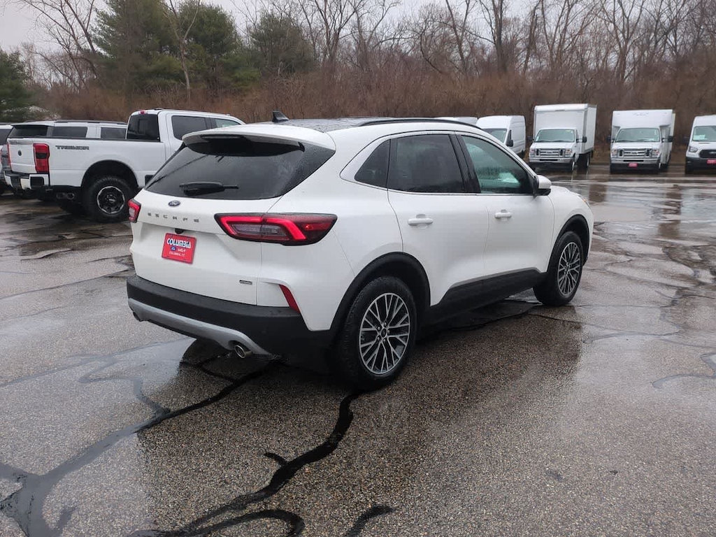 New 2025 Ford Escape Phev SUV