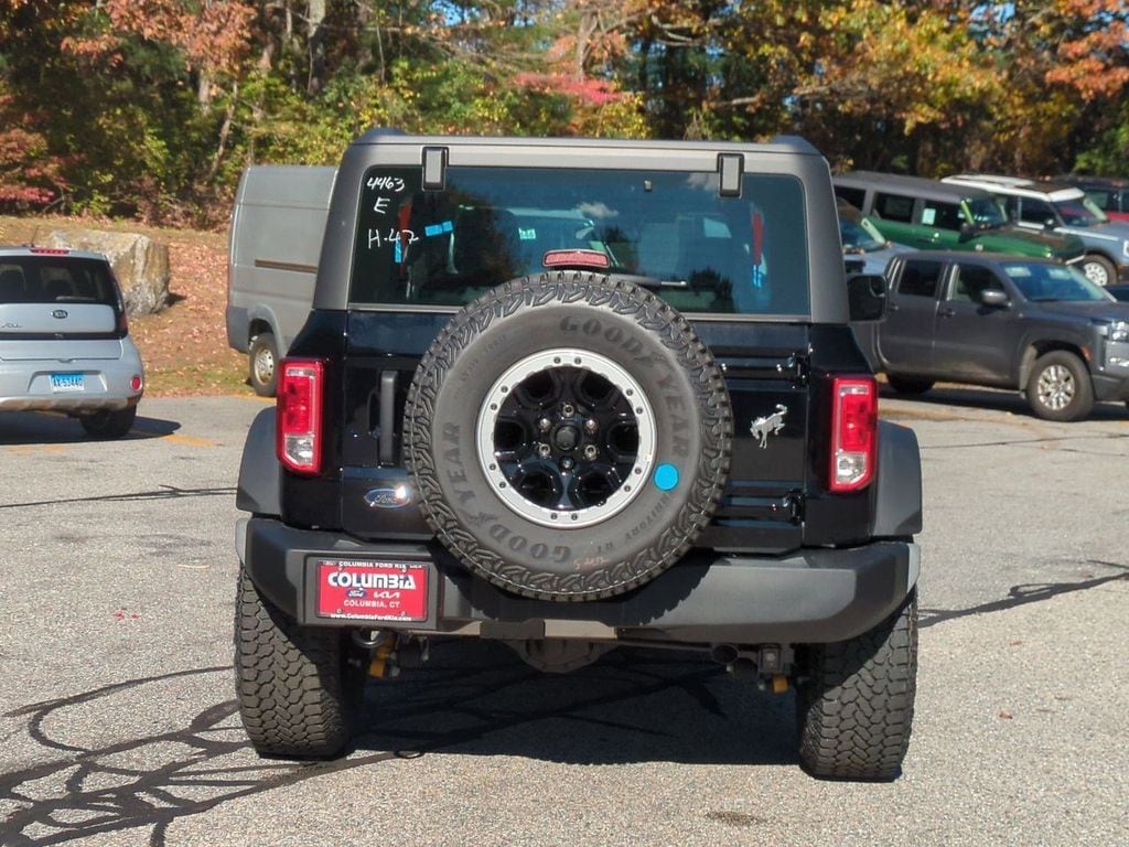 New 2025 Ford Bronco Base SUV