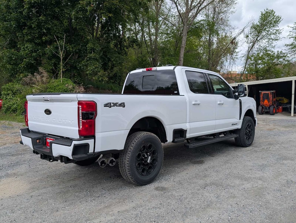New 2026 Ford F-350 Lariat Truck