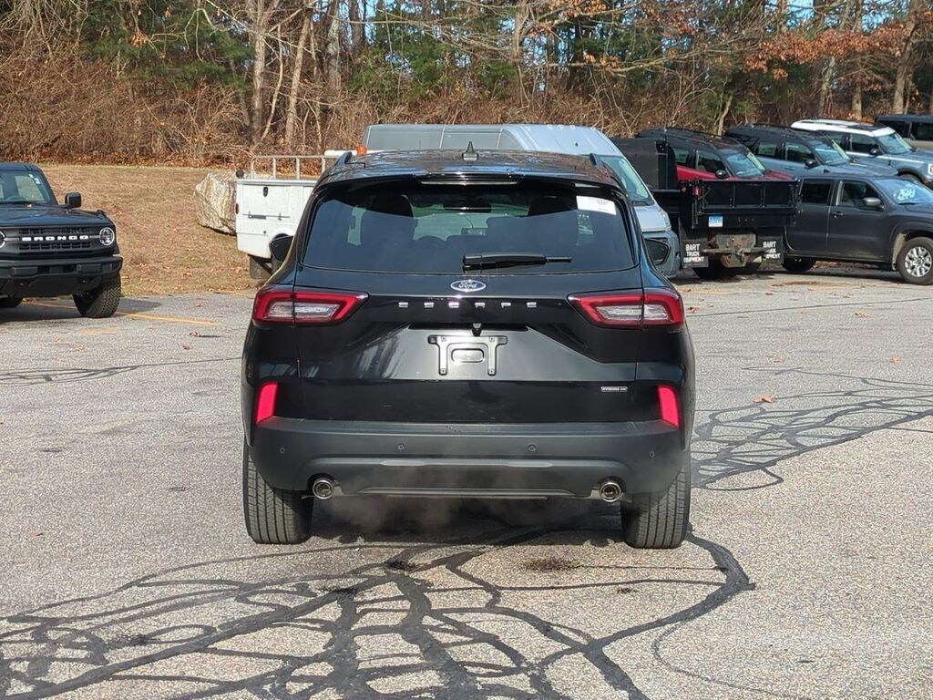New 2026 Ford Escape ST-Line Select SUV