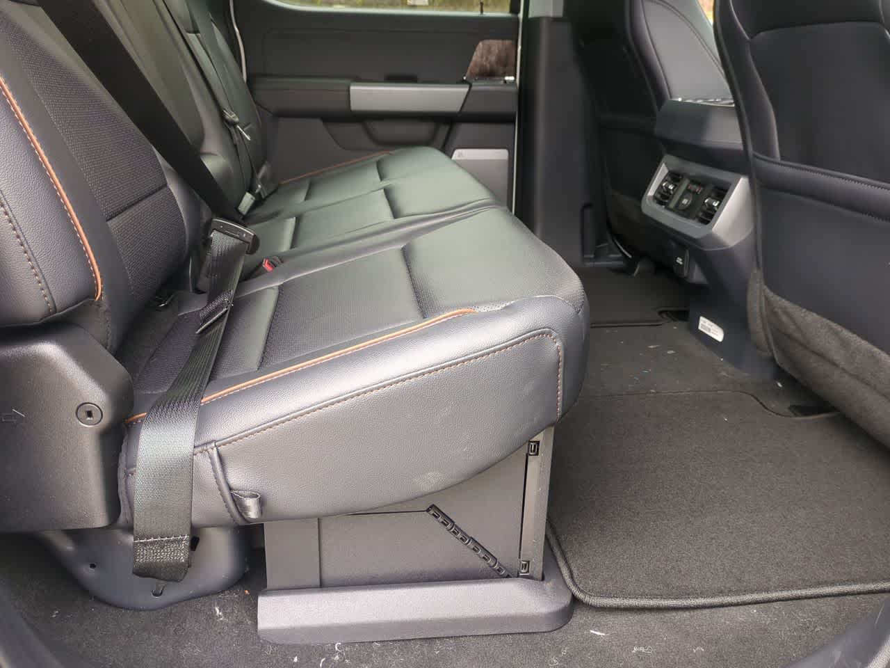 2026 Ford F-350 Super Duty Lariat - Photo 29