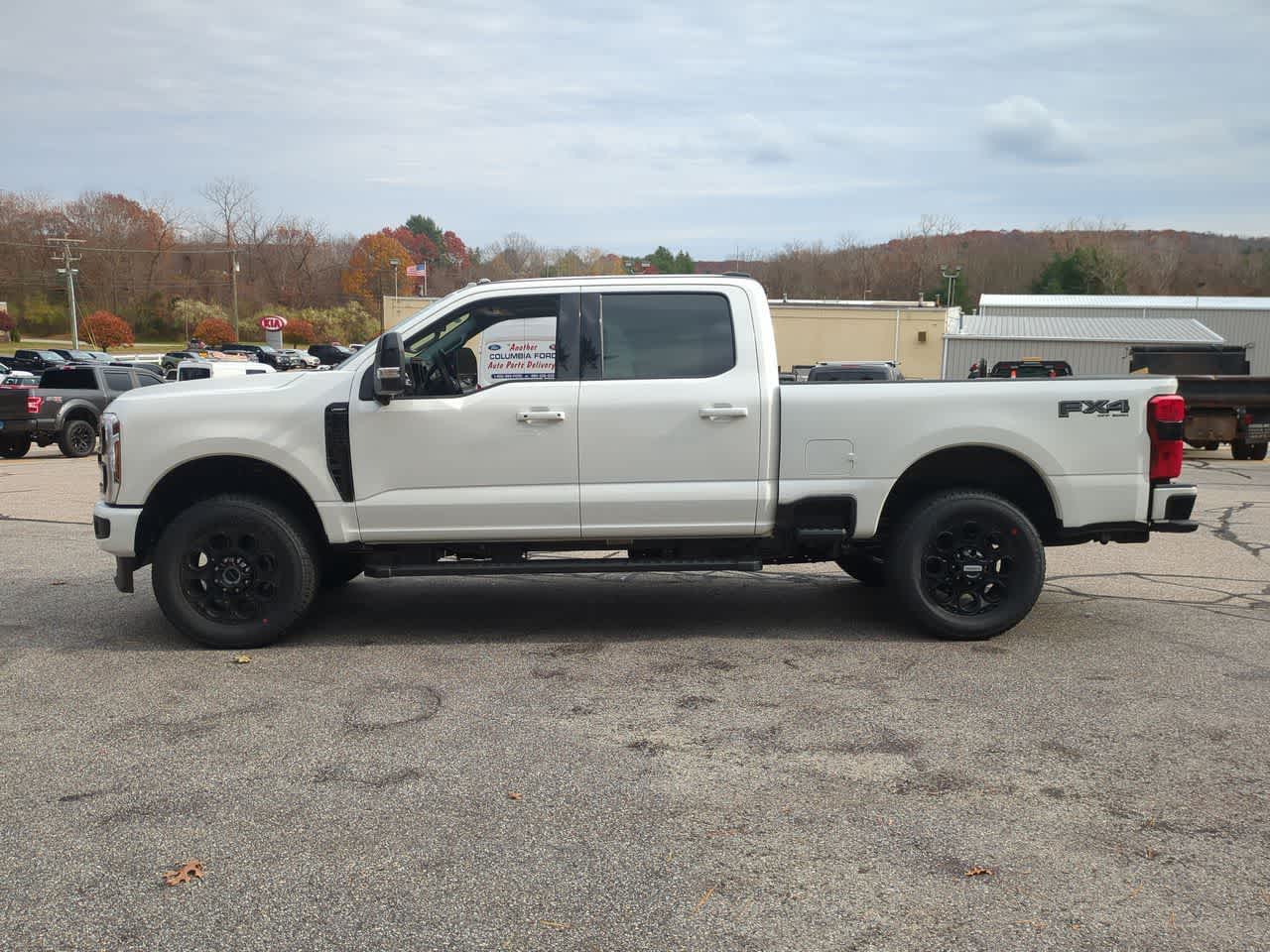 2026 Ford F-350 Super Duty Lariat - Photo 6