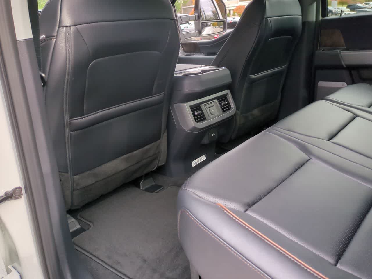 2026 Ford F-350 Super Duty Lariat - Photo 26