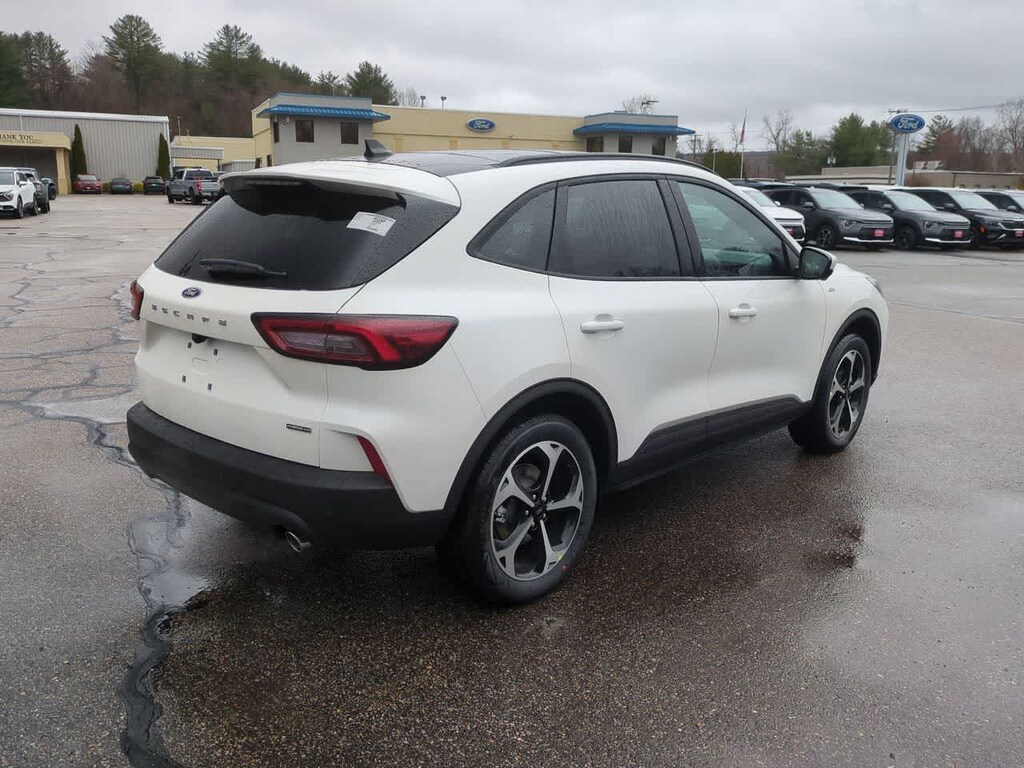 New 2025 Ford Escape ST-Line Select SUV