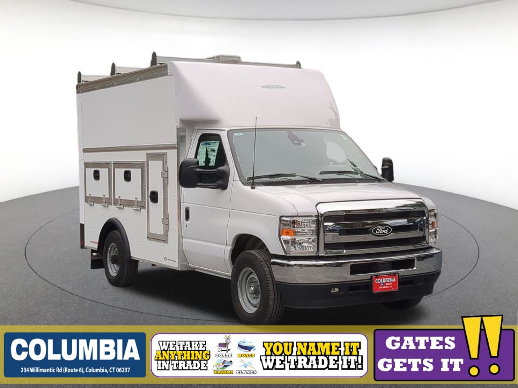2027 Ford E-350 Cutaway Workport Body Cab/Chassis