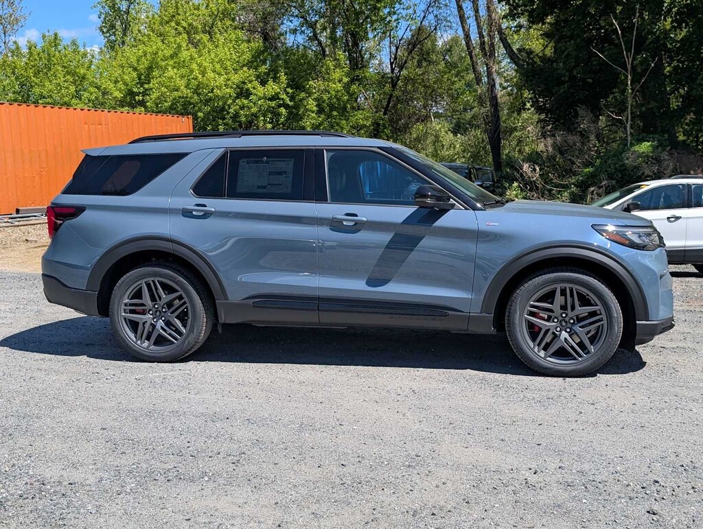 New 2026 Ford Explorer ST-Line SUV