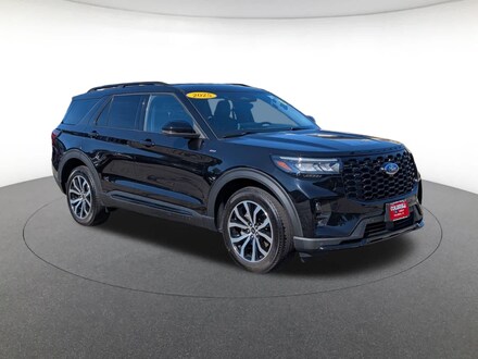 2025 Ford Explorer ST-Line SUV