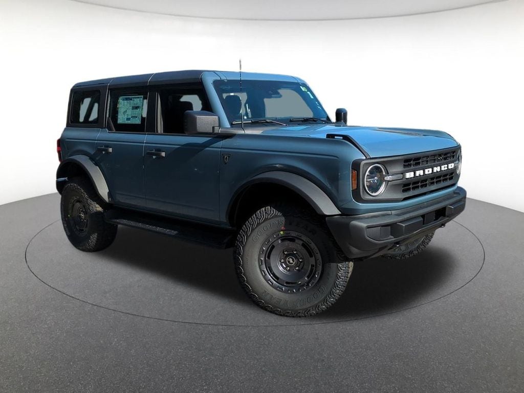 New 2025 Ford Bronco Base SUV