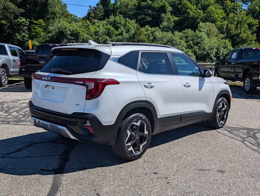 Certified 2024 Kia Seltos EX SUV