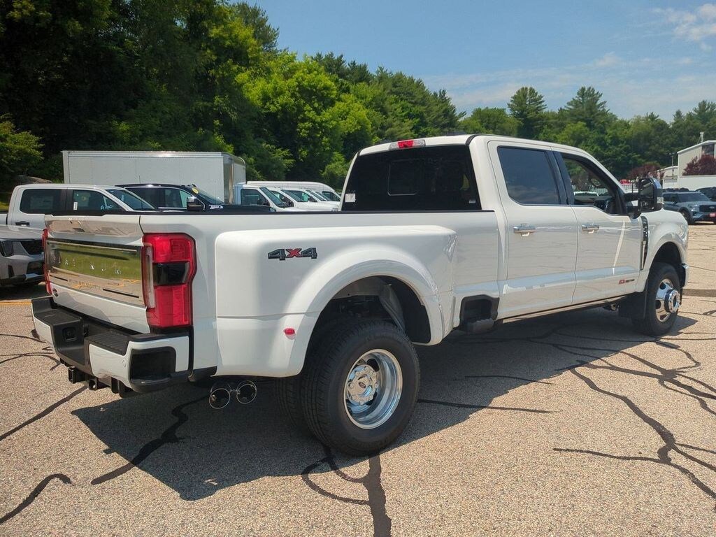 New 2025 Ford F-350 Platinum Truck