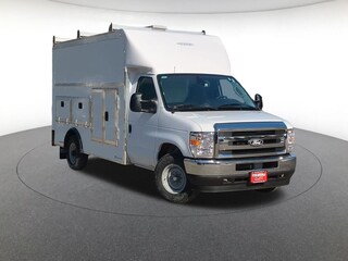 2026 Ford E-350 Cutaway Base Cab/Chassis