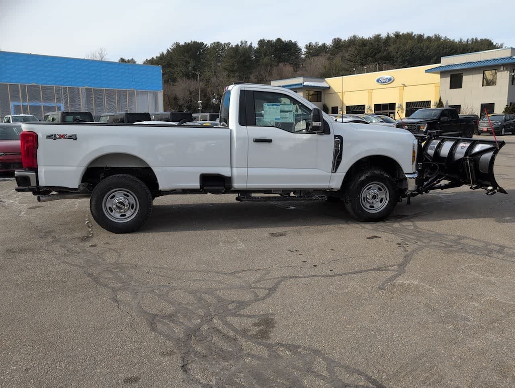 New 2026 Ford F-250 XL 4WD Reg Cab 8 Box Truck