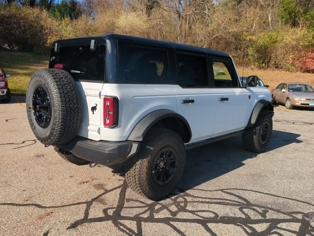 New 2025 Ford Bronco Badlands SUV