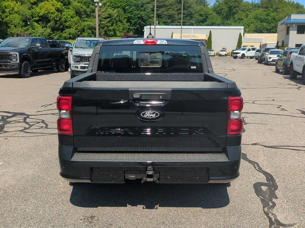 New 2025 Ford Maverick Lobo Truck