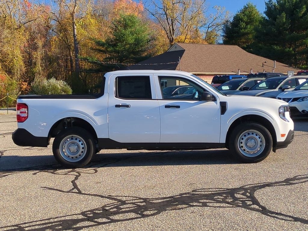 New 2025 Ford Maverick XL Truck