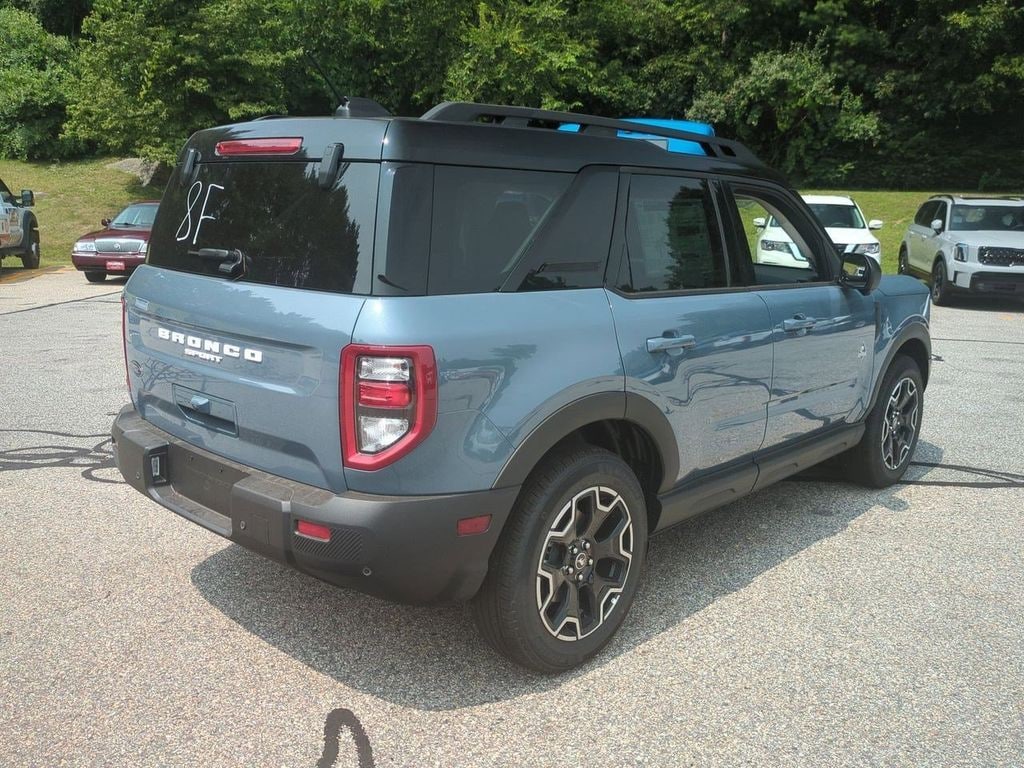 New 2025 Ford Bronco Sport Outer Banks SUV