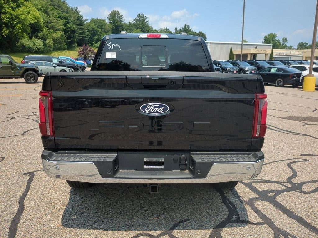 New 2025 Ford F-150 Lariat Truck