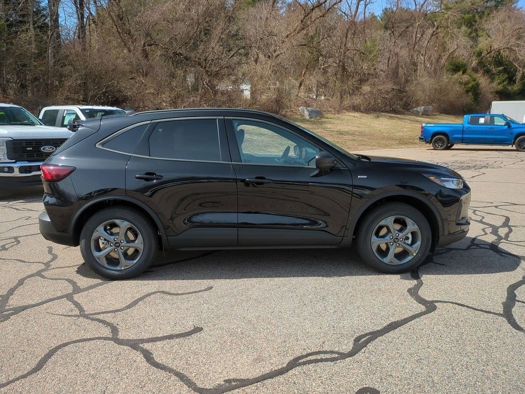 New 2025 Ford Escape ST-Line SUV