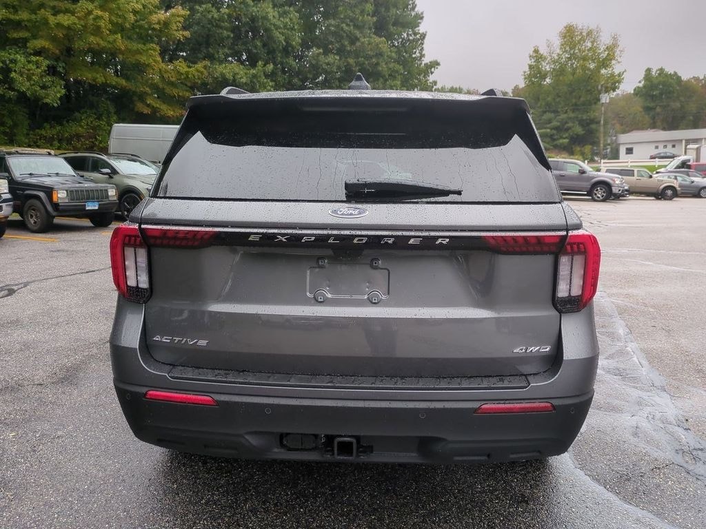 New 2025 Ford Explorer Active SUV