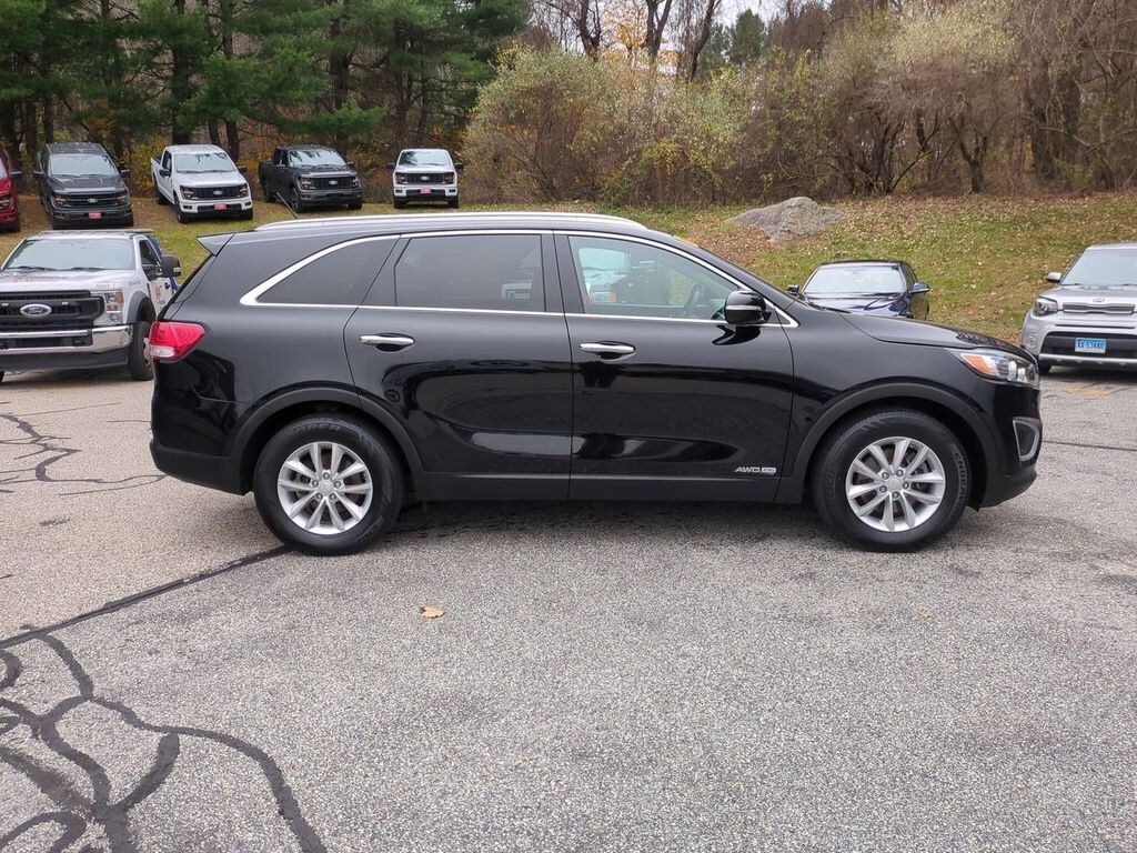 Used 2018 Kia Sorento LX SUV