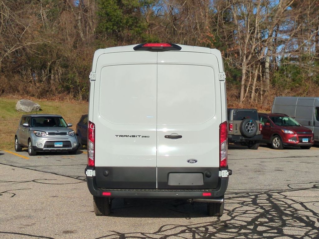 2026 Ford Transit photo 4