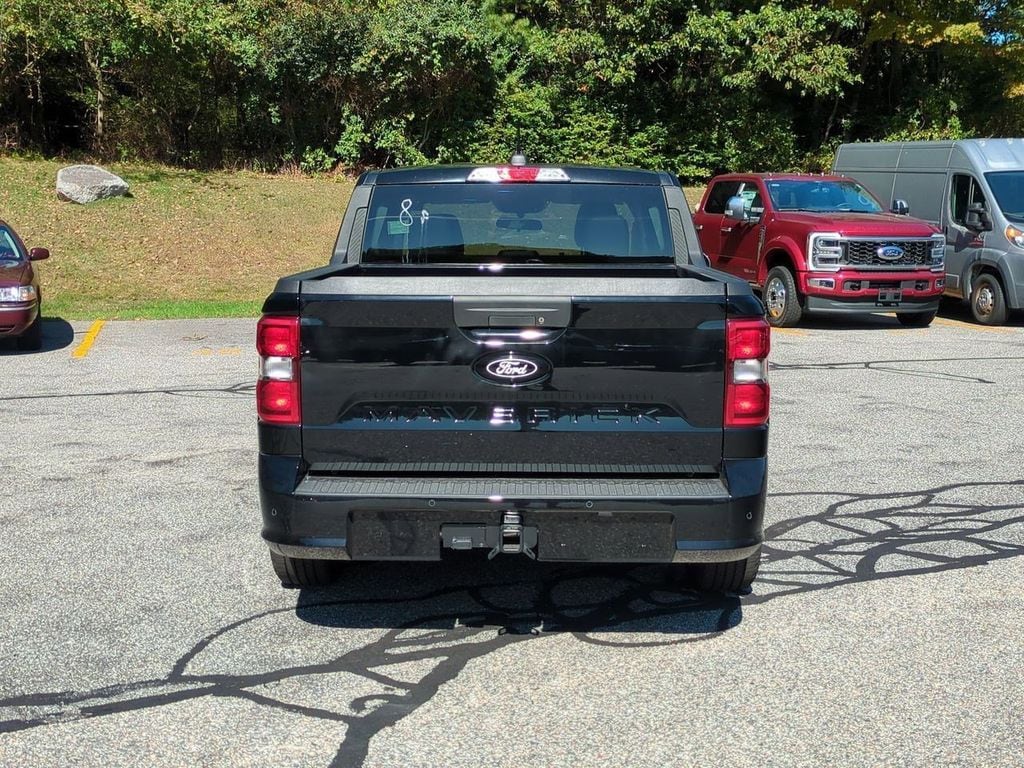 New 2025 Ford Maverick Lobo Standard Truck SuperCrew