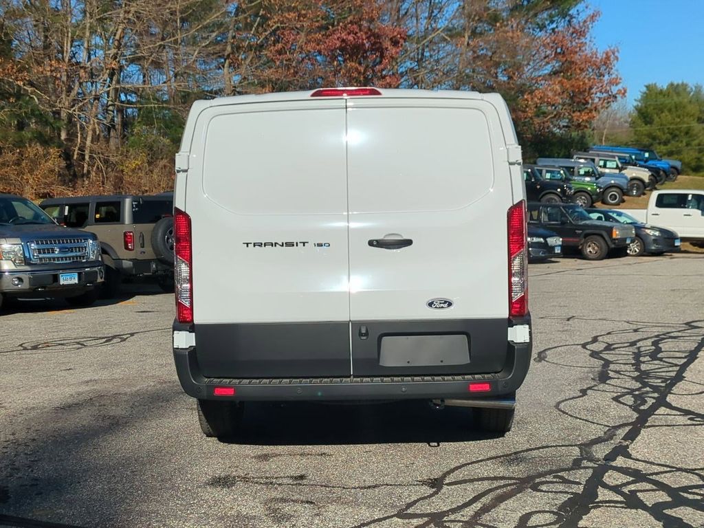 2026 Ford Transit photo 4