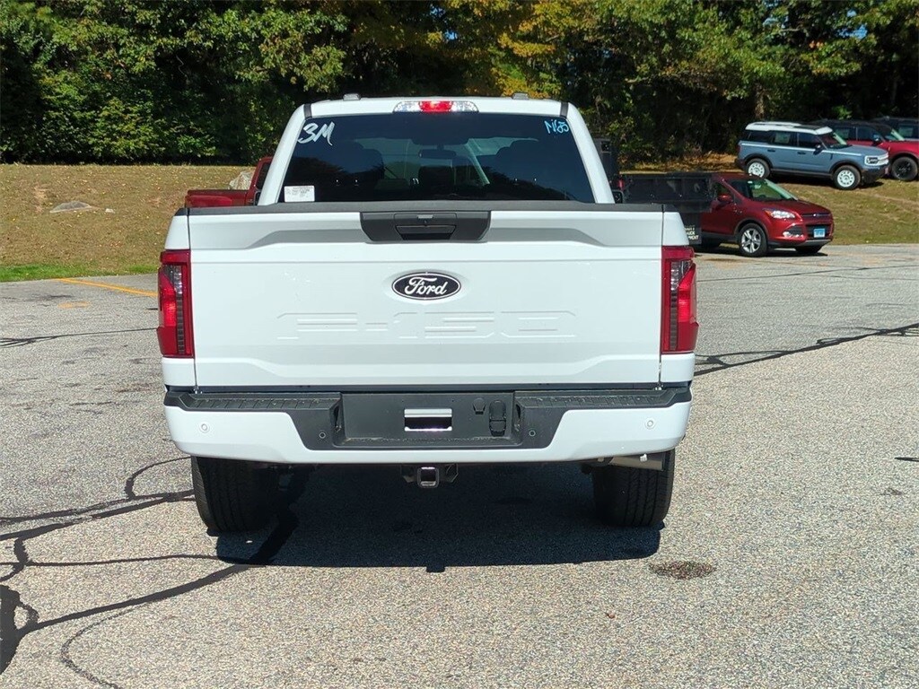 2025 Ford F-150 STX photo 4