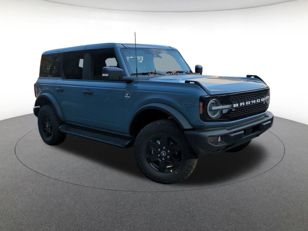 New 2025 Ford Bronco Outer Banks SUV